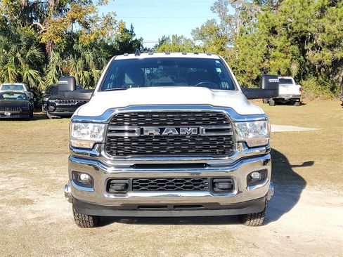 Used 2024 RAM 3500 Big Horn image 5