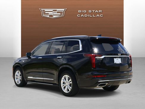 Used 2024 Cadillac XT6 Luxury FWD image 3