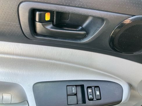 Used 2014 Toyota Tacoma 2WD Access Cab image 36