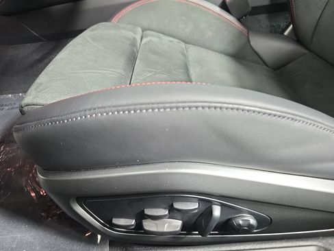 Certified 2026 Porsche 911 Carrera GTS RWD image 23