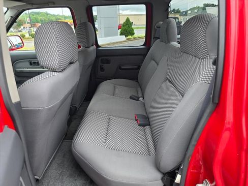 Used 2002 Nissan Frontier SE AWD/4WD image 11