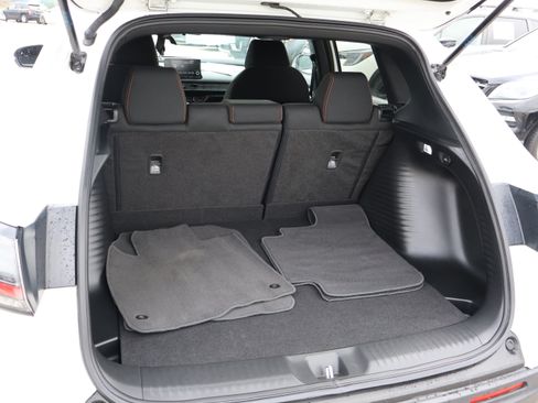 Used 2024 Honda HR-V Sport image 8