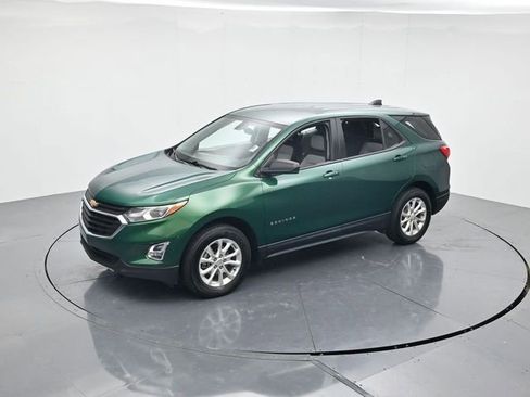 Used 2018 Chevrolet Equinox LS image 41
