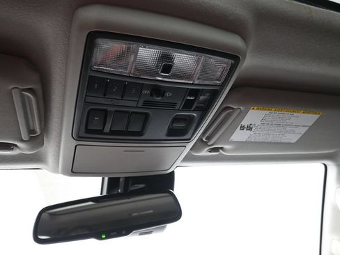 Used 2022 Toyota 4Runner SR5 Premium w/ Moonroof Package RWD image 11
