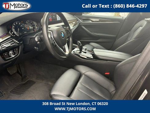 Used 2018 BMW 530i xDrive w/ Premium Package image 15