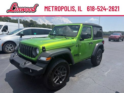 Used 2025 Jeep Wrangler Sport AWD/4WD image 1