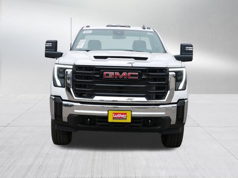 New 2026 GMC Sierra 3500 Pro w/ X31 Off-Road Package image 8