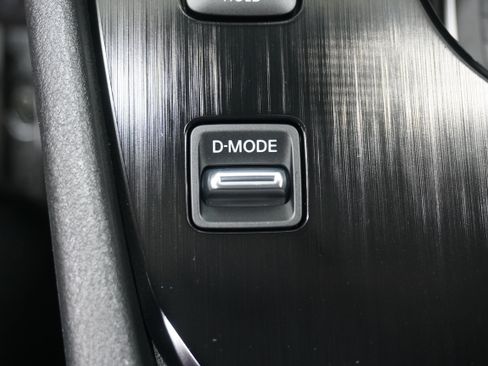 Used 2023 Nissan Rogue SV w/ SV Premium B Package FWD image 25