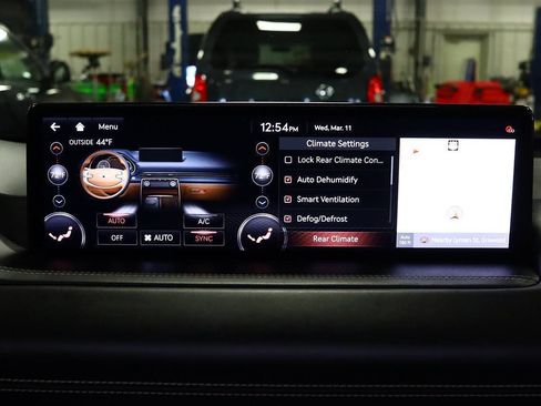 Used 2021 Genesis GV80 3.5T w/ Advanced Package 06 AWD/4WD image 26