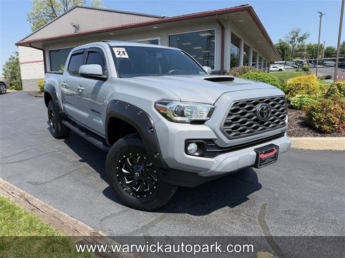 Used 2021 Toyota Tacoma TRD Sport w/ TRD Premium Sport Package AWD/4WD image 1