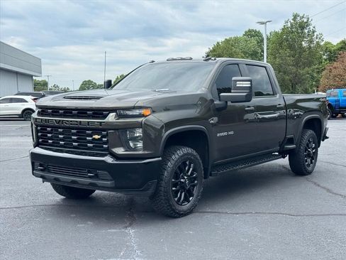 Used 2023 Chevrolet Silverado 2500 Custom w/ Custom Value Package AWD/4WD image 7
