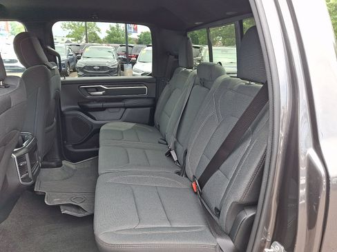Used 2023 RAM 1500 Big Horn AWD/4WD image 10