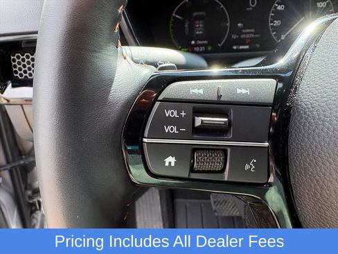 Used 2025 Honda CR-V Sport Touring image 12