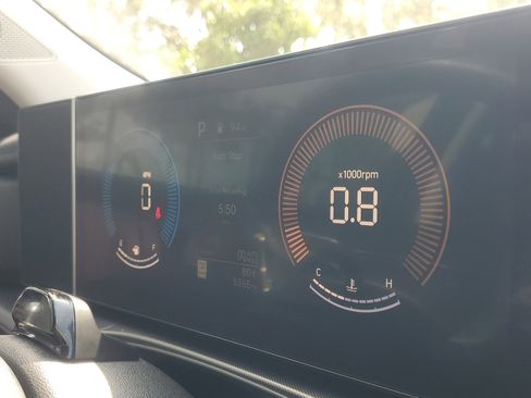 Used 2025 Hyundai Santa Fe SEL image 25