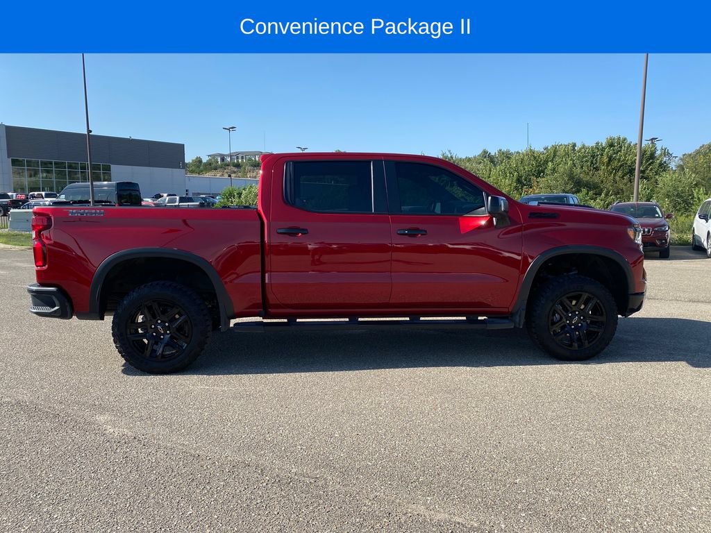Used 2024 Chevrolet Silverado 1500 LT Trail Boss w/ LT Trail Boss Premium Package AWD/4WD image 7