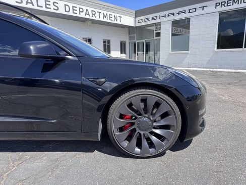 Used 2021 Tesla Model 3 Performance AWD/4WD image 9