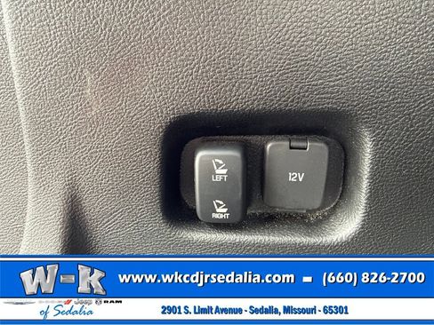 Used 2024 Ford Edge Titanium AWD/4WD image 23