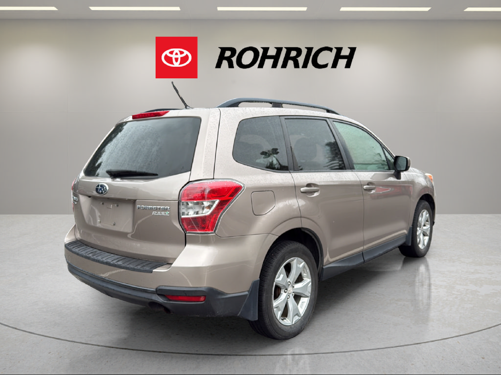 Used 2014 Subaru Forester 2.5i Premium w/ All-Weather Package AWD/4WD image 6