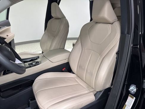 Used 2023 INFINITI QX60 Luxe w/ Cargo Package FWD image 17