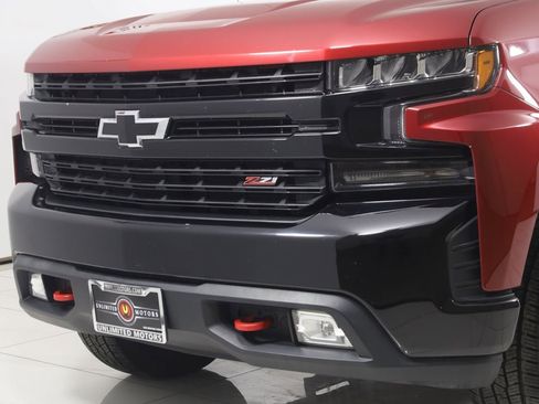 Used 2020 Chevrolet Silverado 1500 LT Trail Boss image 46