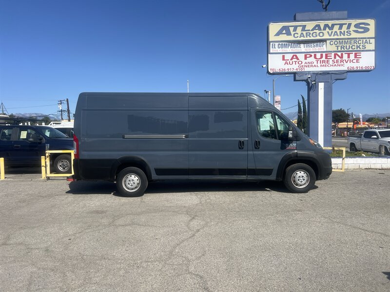 Used 2020 RAM ProMaster 3500 FWD image 2
