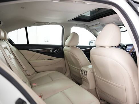 Used 2018 INFINITI Q50 Luxe w/ Sensory Package (Luxe) AWD/4WD image 43