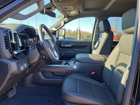 New 2026 GMC Sierra 2500 SLT w/ SLT Premium Package image 15