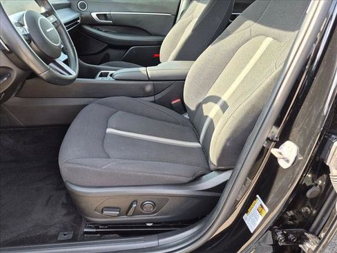 Used 2024 Hyundai Sonata SEL w/ Convenience Package FWD image 16