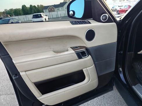 Used 2014 Land Rover Range Rover Sport HSE AWD/4WD image 8