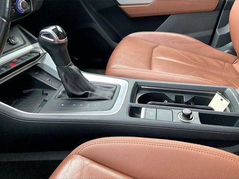 Used 2020 Audi Q3 2.0T Premium Plus w/ Premium Plus Package image 22