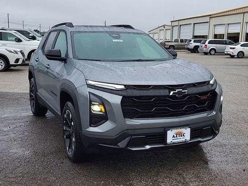 New 2026 Chevrolet Equinox RS image 2