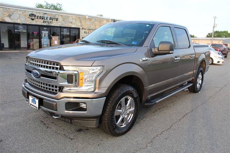 Used 2019 Ford F150 XLT w/ Equipment Group 302A Luxury AWD/4WD image 3