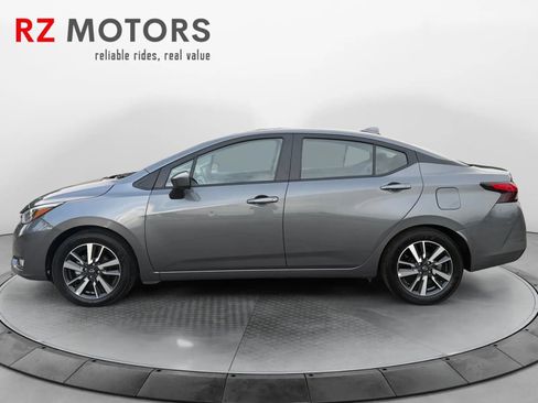 Used 2025 Nissan Versa SV FWD image 2