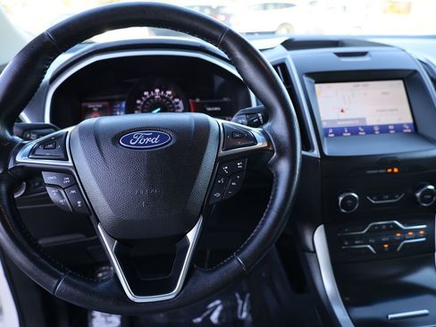 Used 2020 Ford Edge SEL w/ Convenience Package FWD image 23