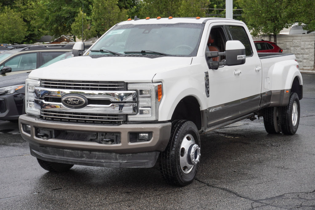 Used 2019 Ford F350 King Ranch w/ King Ranch Ultimate Package AWD/4WD image 16