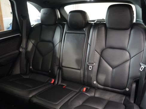 Used 2016 Porsche Cayenne GTS AWD/4WD image 34