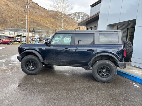 Used 2021 Ford Bronco Wildtrak image 5