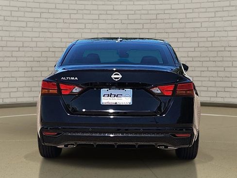 Certified 2025 Nissan Altima 2.5 S FWD image 6