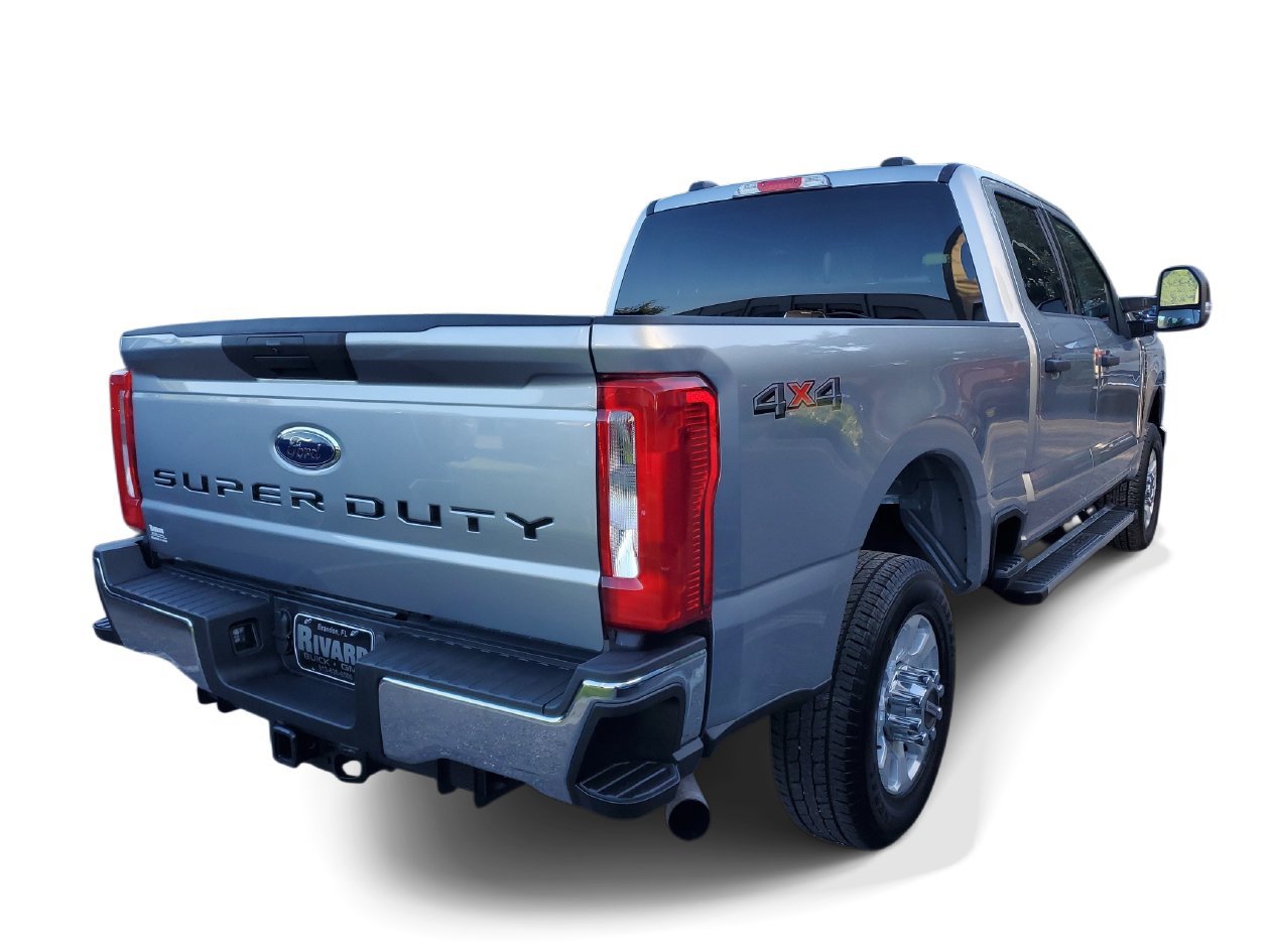 Used 2024 Ford F250 XLT AWD/4WD image 4