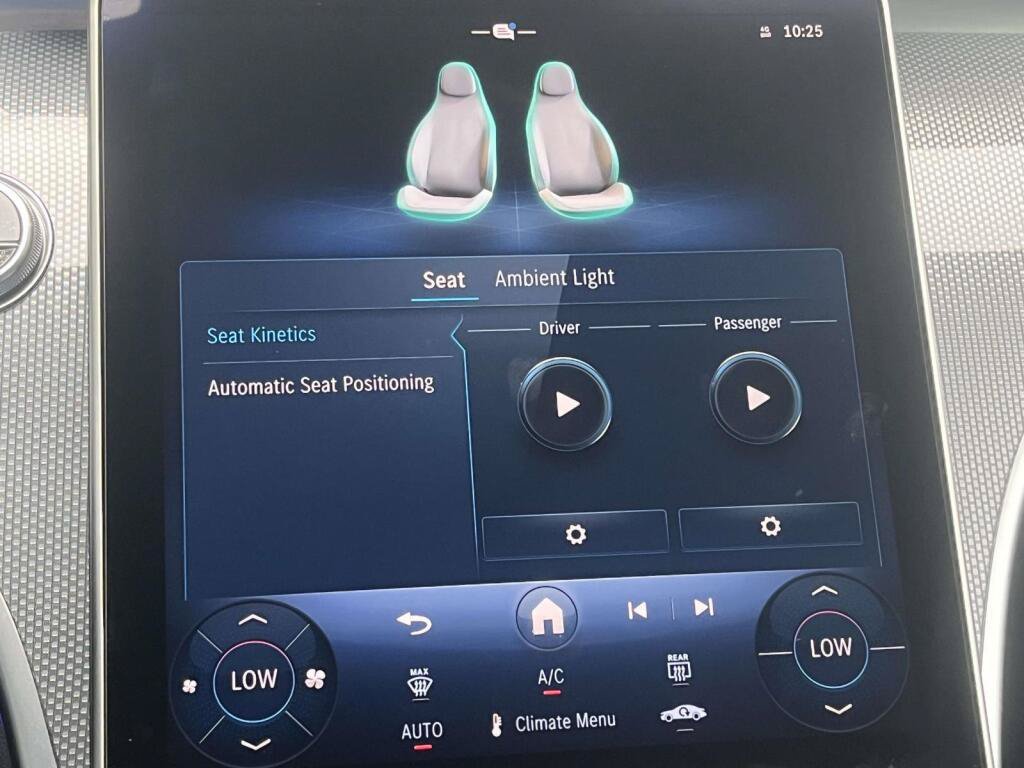 New 2027 Mercedes-Benz CLE 450 4MATIC Cabriolet image 24