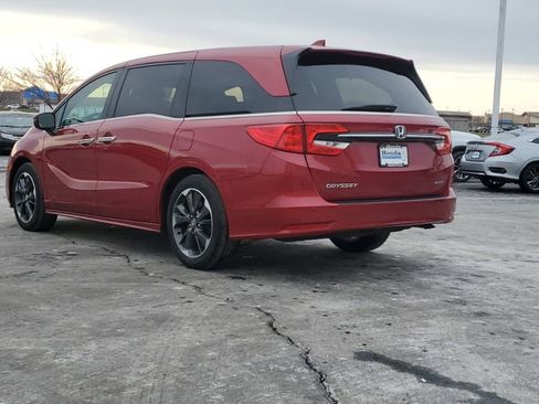 Certified 2024 Honda Odyssey Elite image 5