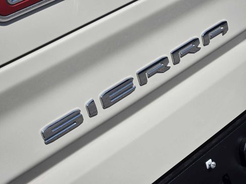 Certified 2026 GMC Sierra 1500 AT4X AWD/4WD image 12