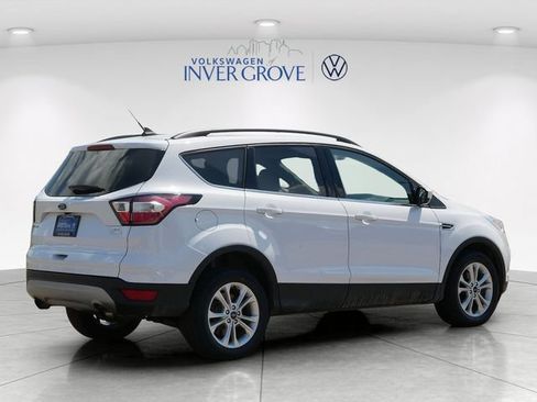 Used 2018 Ford Escape SE w/ SE Sync 3 Package FWD image 7