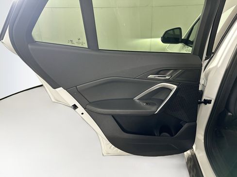 Used 2025 BMW X2 xDrive28i image 25