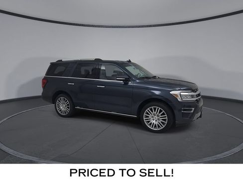 Used 2023 Ford Expedition Limited AWD/4WD image 2