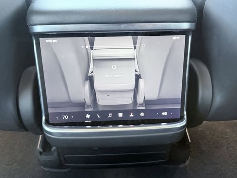 Used 2023 Tesla Model X image 63