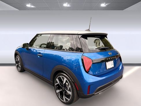 New 2026 MINI Cooper S image 3