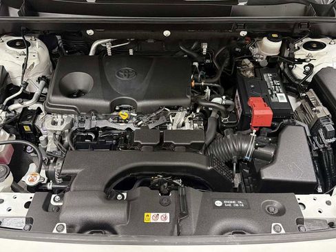 Certified 2020 Toyota RAV4 LE w/ All Weather Liner Package AWD/4WD image 29