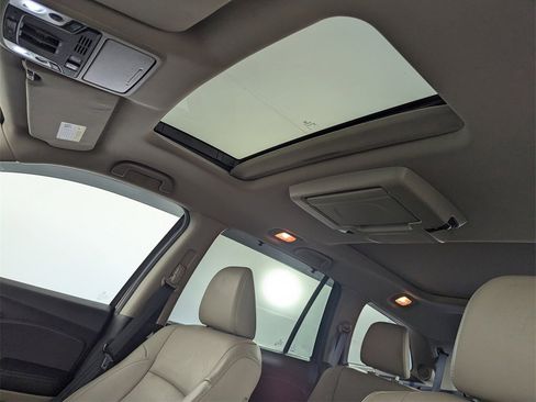 Used 2019 Honda Pilot Elite image 29