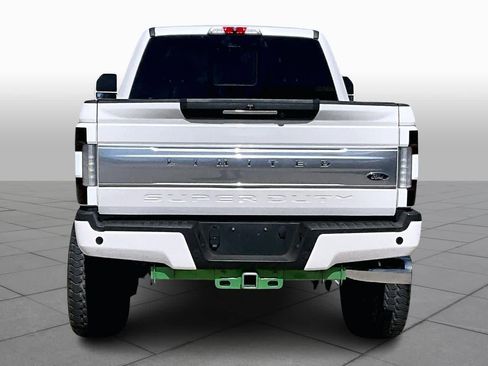 Used 2019 Ford F250 Limited image 5